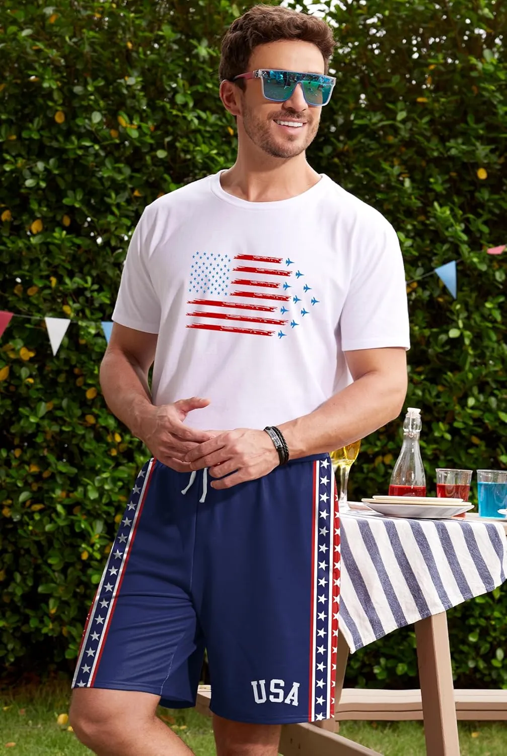 Arvilhill Men American Flag Shorts Patriotic Stars Stripes SweatShorts with Elastic Waistband (S-3XL)